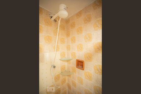 Apartamento à venda com 69m², 2 quartos e sem vagaBanheiro - Chuveiro