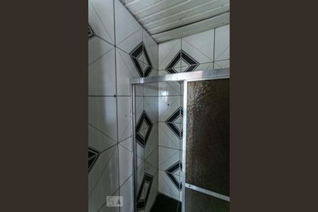 Casa para alugar com 60m², 2 quartos e 1 vaga Casa para alugar com 60m², 2 quartos e 1 vagaBanheiro