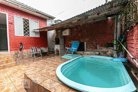Casa para alugar com 60m², 2 quartos e 1 vaga Casa para alugar com 60m², 2 quartos e 1 vagaÁrea comum - Piscina