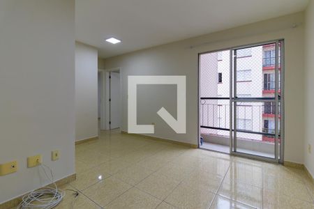 Sala de apartamento à venda com 2 quartos, 48m² em Vila Carmosina, São Paulo