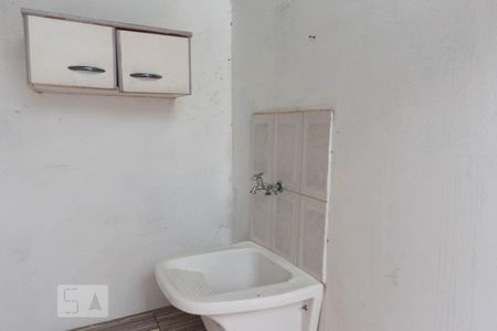 Casa para alugar com 43m², 1 quarto e sem vagaÁrea de serviço