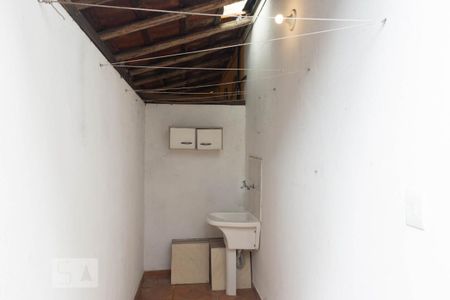 Área de serviço de casa para alugar com 1 quarto, 43m² em Jardim do Engenho, Cotia