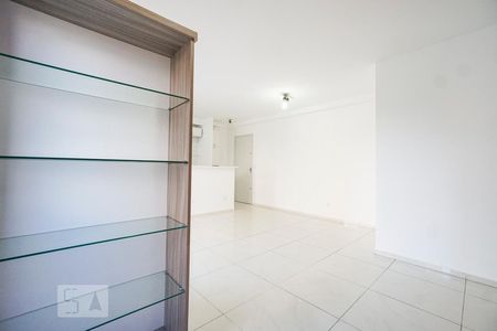 Sala de apartamento para alugar com 2 quartos, 65m² em Vila Piratininga, São Paulo
