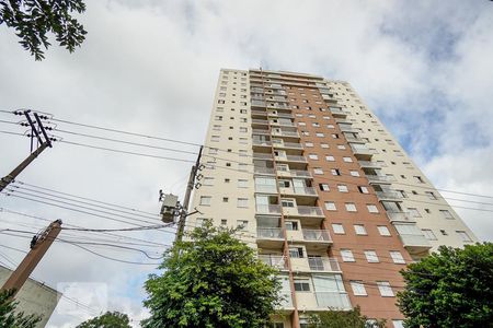 Apartamento para alugar com 65m², 2 quartos e 1 vagaFachada