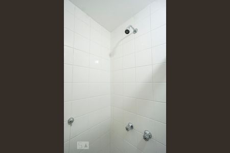 Apartamento para alugar com 65m², 2 quartos e 1 vagaChuveiro