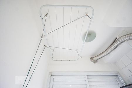 Apartamento para alugar com 65m², 2 quartos e 1 vagaVaral