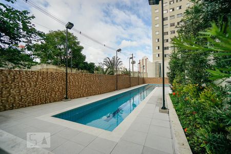 Apartamento para alugar com 65m², 2 quartos e 1 vagaPiscina