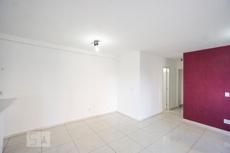 Sala de apartamento para alugar com 2 quartos, 65m² em Vila Piratininga, São Paulo
