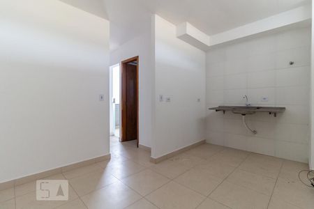 Sala/Cozinha de kitnet/studio para alugar com 1 quarto, 34m² em Penha de França, São Paulo