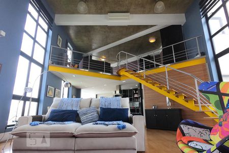 Apartamento à venda com 145m², 1 quarto e 2 vagasSala