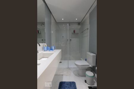 Apartamento à venda com 145m², 1 quarto e 2 vagasBanheiro da Suíte