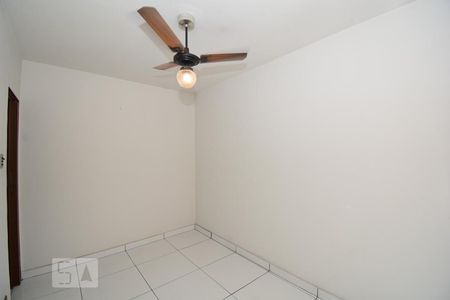 Quarto 1 de apartamento para alugar com 2 quartos, 50m² em Irajá, Rio de Janeiro