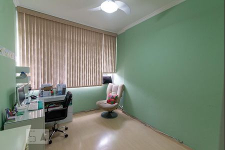 Apartamento à venda com 162m², 4 quartos e 1 vagaQuarto 1