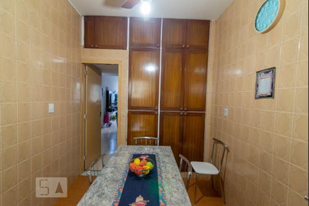 Apartamento à venda com 162m², 4 quartos e 1 vagaCopa