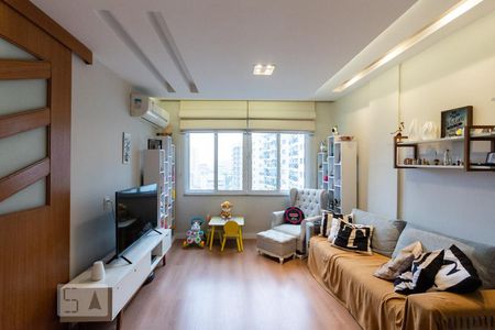 Sala de apartamento para alugar com 3 quartos, 94m² em Tijuca, Rio de Janeiro