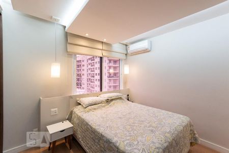 Suíte de apartamento para alugar com 3 quartos, 94m² em Tijuca, Rio de Janeiro