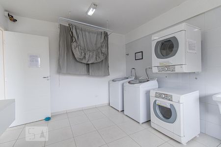 Apartamento para alugar com 31m², 1 quarto e sem vaga Apartamento para alugar com 31m², 1 quarto e sem vagaLavanderia