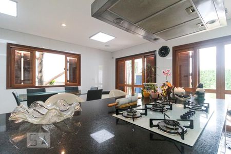 Casa à venda com 250m², 3 quartos e 3 vagasCozinha