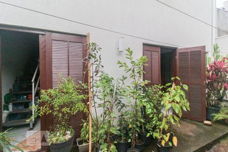 Casa à venda com 250m², 3 quartos e 3 vagasEdícula