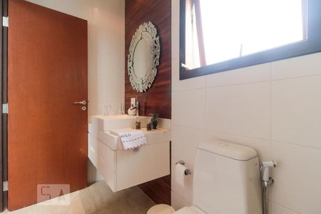 Casa à venda com 250m², 3 quartos e 3 vagasBanheiro