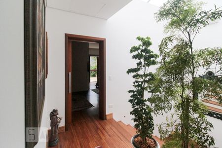Hall  de casa à venda com 3 quartos, 250m² em Vila Monumento, São Paulo