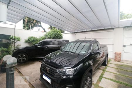 Casa à venda com 250m², 3 quartos e 3 vagasGaragem