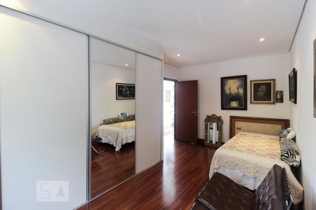 Casa à venda com 250m², 3 quartos e 3 vagasQuarto 2