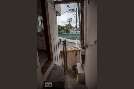 Studio para alugar com 30m², 1 quarto e sem vagaEscada