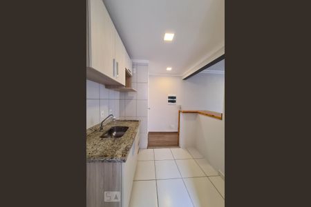 Apartamento para alugar com 58m², 2 quartos e 2 vagasCozinha