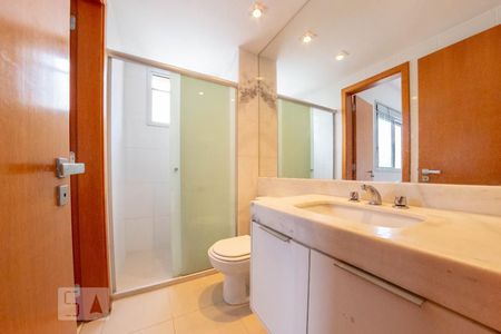 Apartamento à venda com 68m², 2 quartos e 2 vagasBanheiro Social