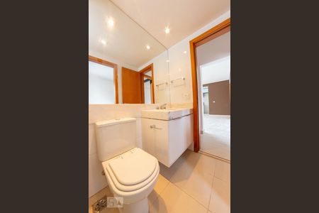 Apartamento à venda com 68m², 2 quartos e 2 vagasBanheiro Social