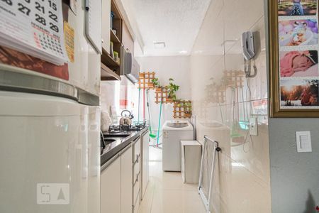 Apartamento à venda com 42m², 2 quartos e 1 vagaCozinha e Área de Serviço