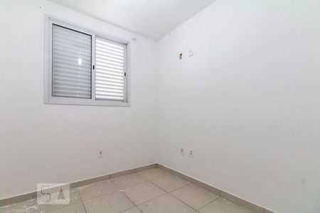 Quarto 2 de apartamento à venda com 2 quartos, 50m² em Vila Carmosina, São Paulo