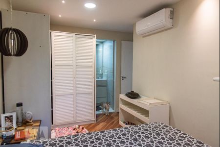 Apartamento à venda com 72m², 3 quartos e 2 vagas Apartamento à venda com 72m², 3 quartos e 2 vagasSuíte