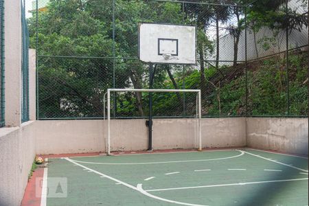 Apartamento à venda com 72m², 3 quartos e 2 vagas Apartamento à venda com 72m², 3 quartos e 2 vagasQuadra poliesportiva