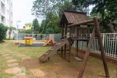 Apartamento à venda com 72m², 3 quartos e 2 vagas Apartamento à venda com 72m², 3 quartos e 2 vagasPlayground