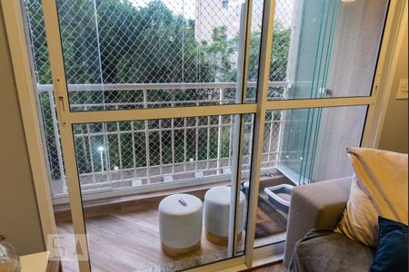 Varanda de apartamento para alugar com 3 quartos, 72m² em Jardim Celeste, São Paulo