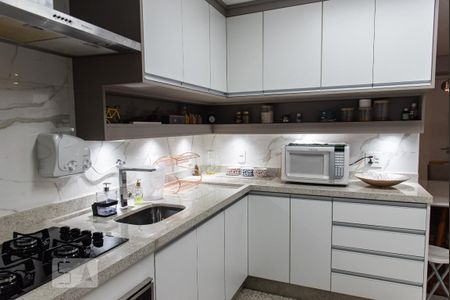 Cozinha de apartamento à venda com 3 quartos, 72m² em Jardim Celeste, São Paulo