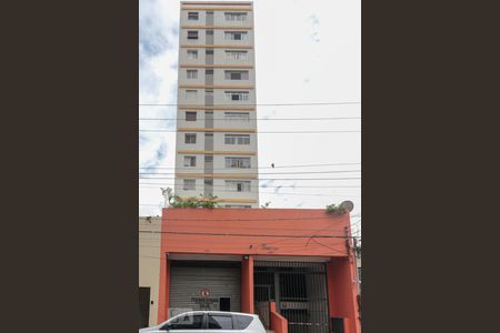 Apartamento à venda com 72m², 2 quartos e 1 vagaFachada