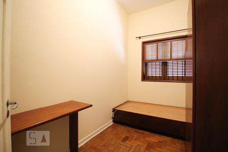 Casa à venda com 200m², 4 quartos e 2 vagasQuarto 3