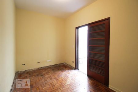 Casa à venda com 200m², 4 quartos e 2 vagasQuarto de Serviço