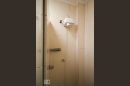 Casa à venda com 200m², 4 quartos e 2 vagasBanheiro 