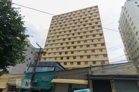 Studio para alugar com 35m², 1 quarto e sem vaga Studio para alugar com 35m², 1 quarto e sem vagaFachada