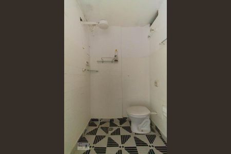 Banheiro  de kitnet/studio para alugar com 1 quarto, 35m² em Aclimação, São Paulo