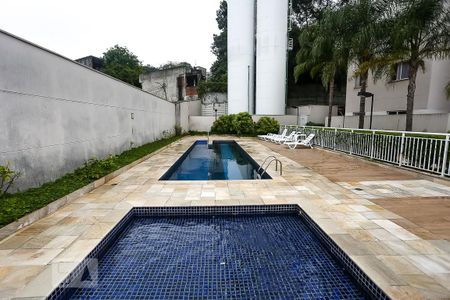 Apartamento para alugar com 43m², 2 quartos e 1 vagaÁrea comum - Piscina