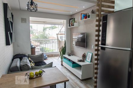 Sala de apartamento para alugar com 1 quarto, 36m² em Cambuci, São Paulo