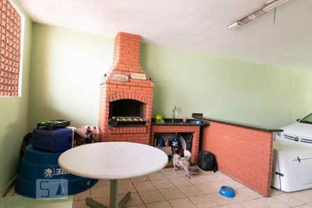 Casa à venda com 300m², 4 quartos e 9 vagasChurrasqueira