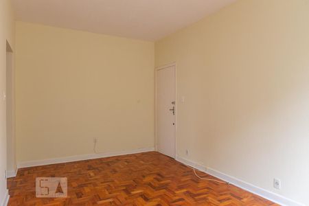 Apartamento à venda com 63m², 2 quartos e sem vagaSala