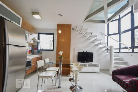 Sala de apartamento para alugar com 1 quarto, 49m² em Brooklin Paulista, São Paulo