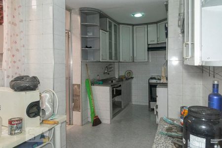 Apartamento à venda com 90m², 2 quartos e sem vagaCozinha